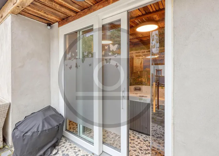 Gorgeous In With Wifi