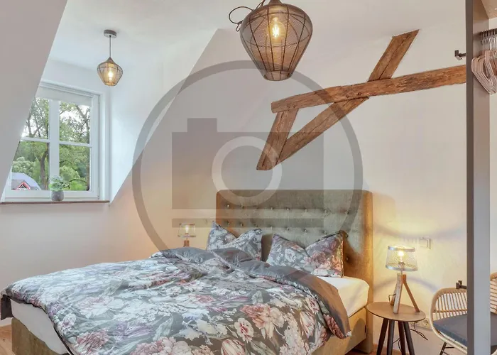 Gorgeous In With Wifi *